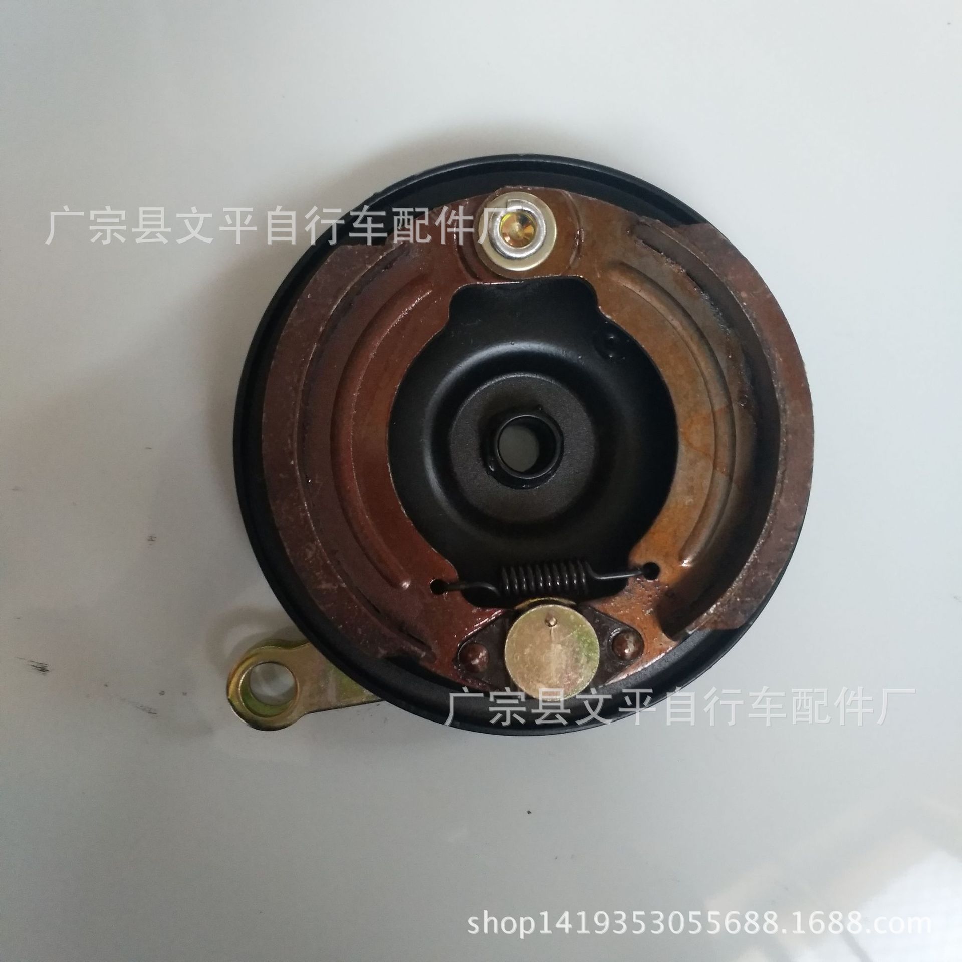 Wholesale electric tricycle 110 front brake tricycle drum cover front wheel drum brake assembly