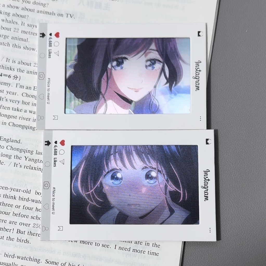 Tiktok-Style Floral Fragrance Card with Creative and Ever-Changing Holographic Design, High-Value Card, Gift for Friends, Pendant Small Card Gift