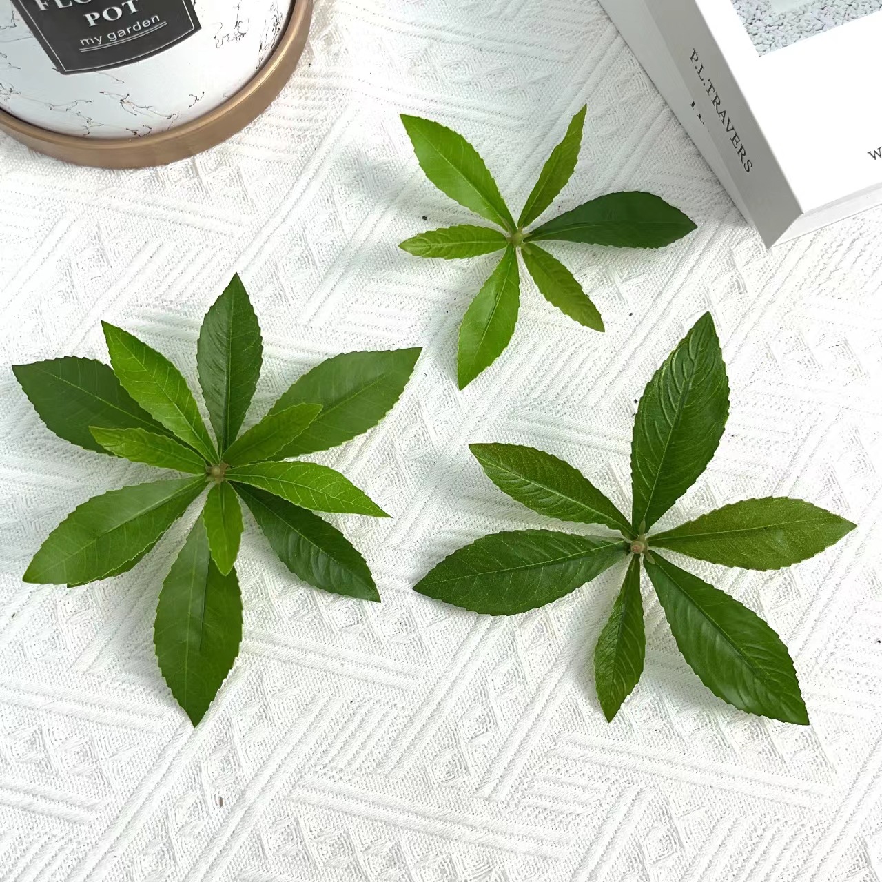 Simulated Texture Horse Drunken Tree Single Branch Scandinavian Simple Style Bionic Leaf Decoration Living Room Photography Ornaments Props