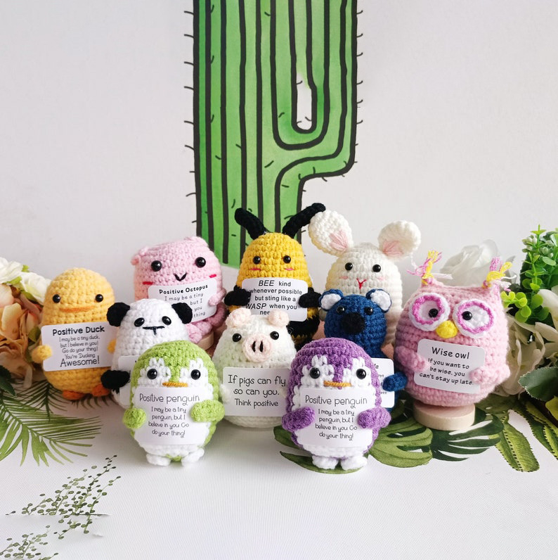 Wool Crocheted Doll Proofing Amazon Cross-Border New Product Hot Selling Hand Crocheted Positive Energy Little Yellow Duck