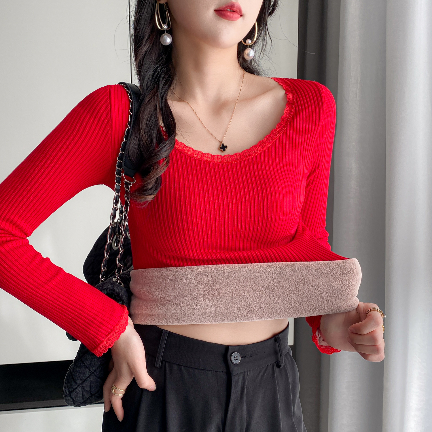 Lamb Wool Warm Top for Women in Winter New Style Fleece-Lined and Thickeneded Inner Autumn Clothing Elastic Slim Bottoming Shirt Intimates Trbottomy