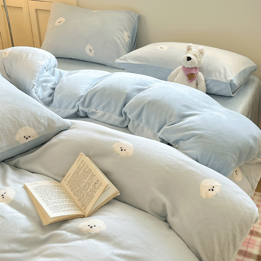 Milk Velvet Four-Piece Set, Thickened Coral Velvet Bed Sheets, Quilt Cover, Nantong Bedding Three-Piece Set, Winter Velvet Quilt Cover