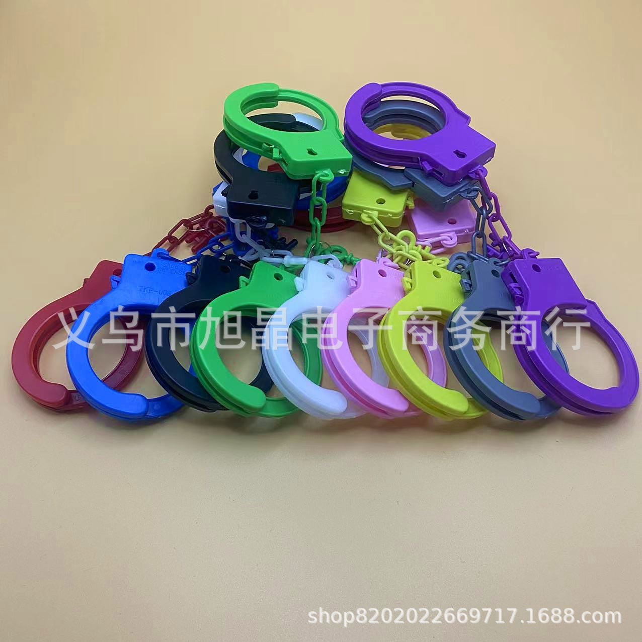 Simulation toy color plastic handcuffs with keys children play house police set accessories Halloween hot