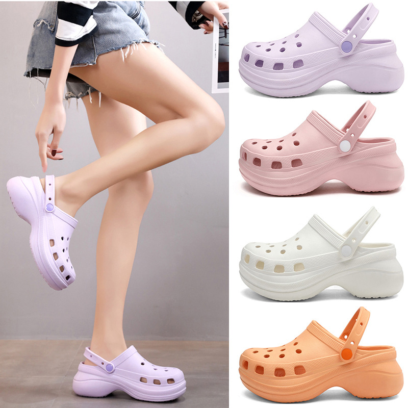 Cross-border wrapped cloud hole shoes women's thick-soled poop feeling outdoor wear fashion seaside beach drifting sandals all-matching
