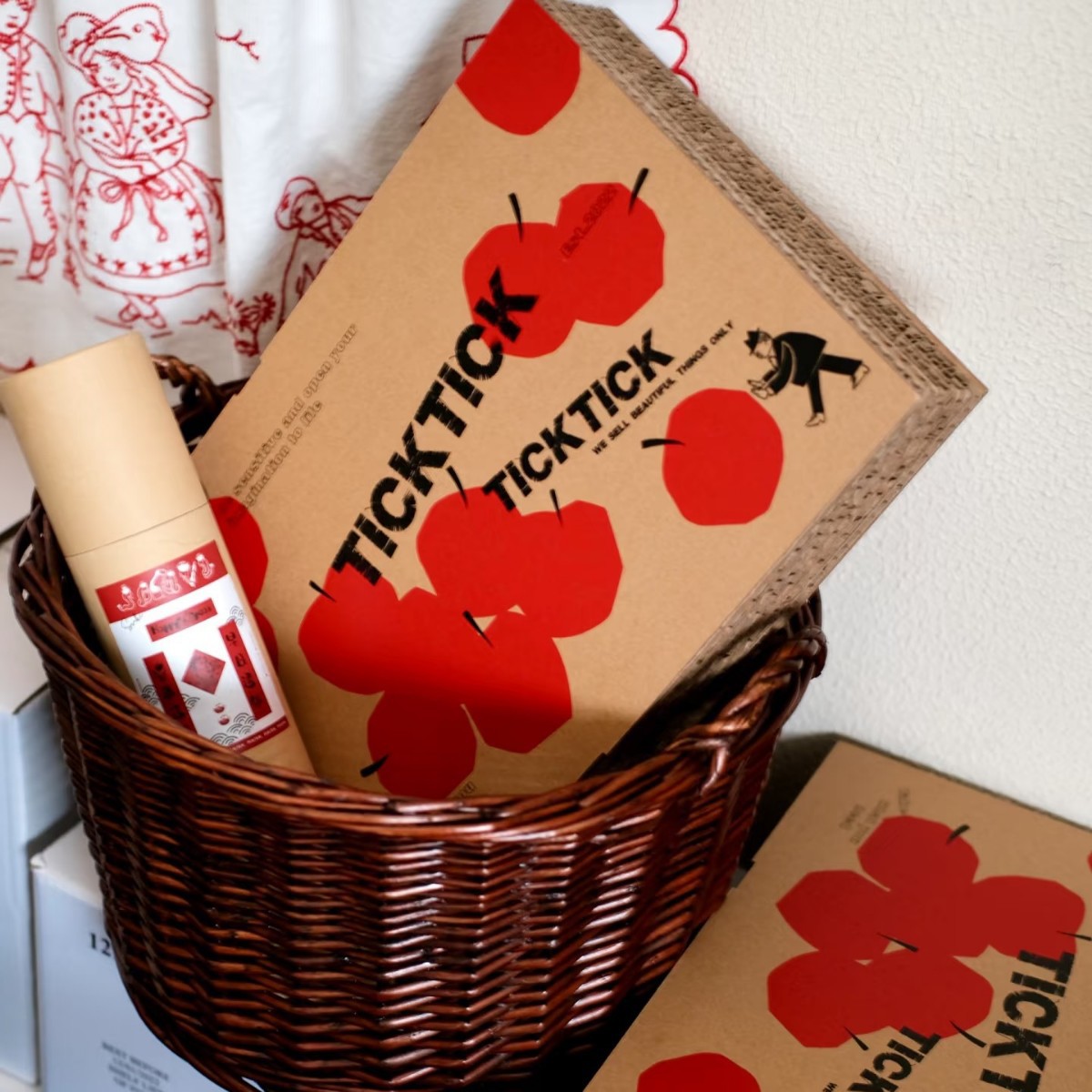 Экологически чистая подарочная коробка из сот, легкая и прочная, эксклюзивный настраиваемый малосерийный заказ