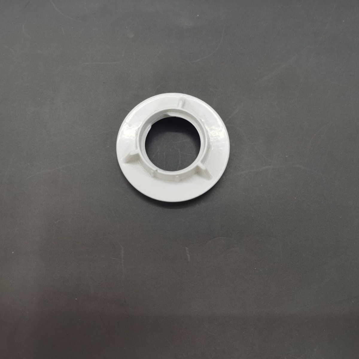 Aluminum alloy die-cast white 2 teeth 3 teeth lamp ring customizable lamp ring lighting accessories manufacturers wholesale