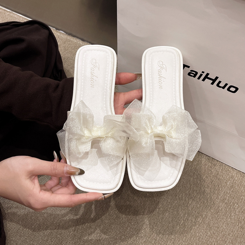 Little Chanel-Style Bow Children's Slippers for Girls, High-Fashion Versatile Mesh Outdoor Beach Parent-Child Sandals