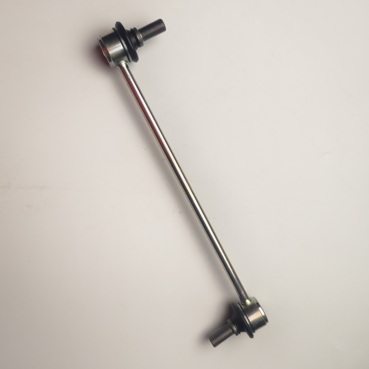 48820-06100 is suitable for Toyota Lexus front stabilizer balance rod ball head small boom rod