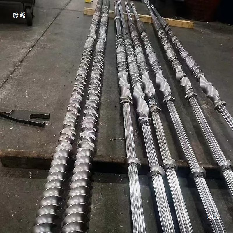 Double Screw Granulator 40Cr Mandrel Shaft Core Screw Shaft 65.75.95 Machine Forged Spline Shaft
