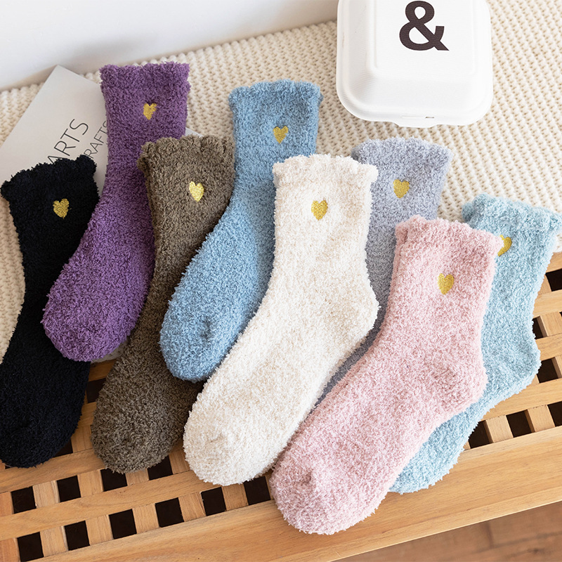 Autumn and Winter Coral Fleece Socks for Women, Thick Floor Socks, Japanese Style Heart Embroidery Sleep Socks, Warm Home Sleep Maternity Socks