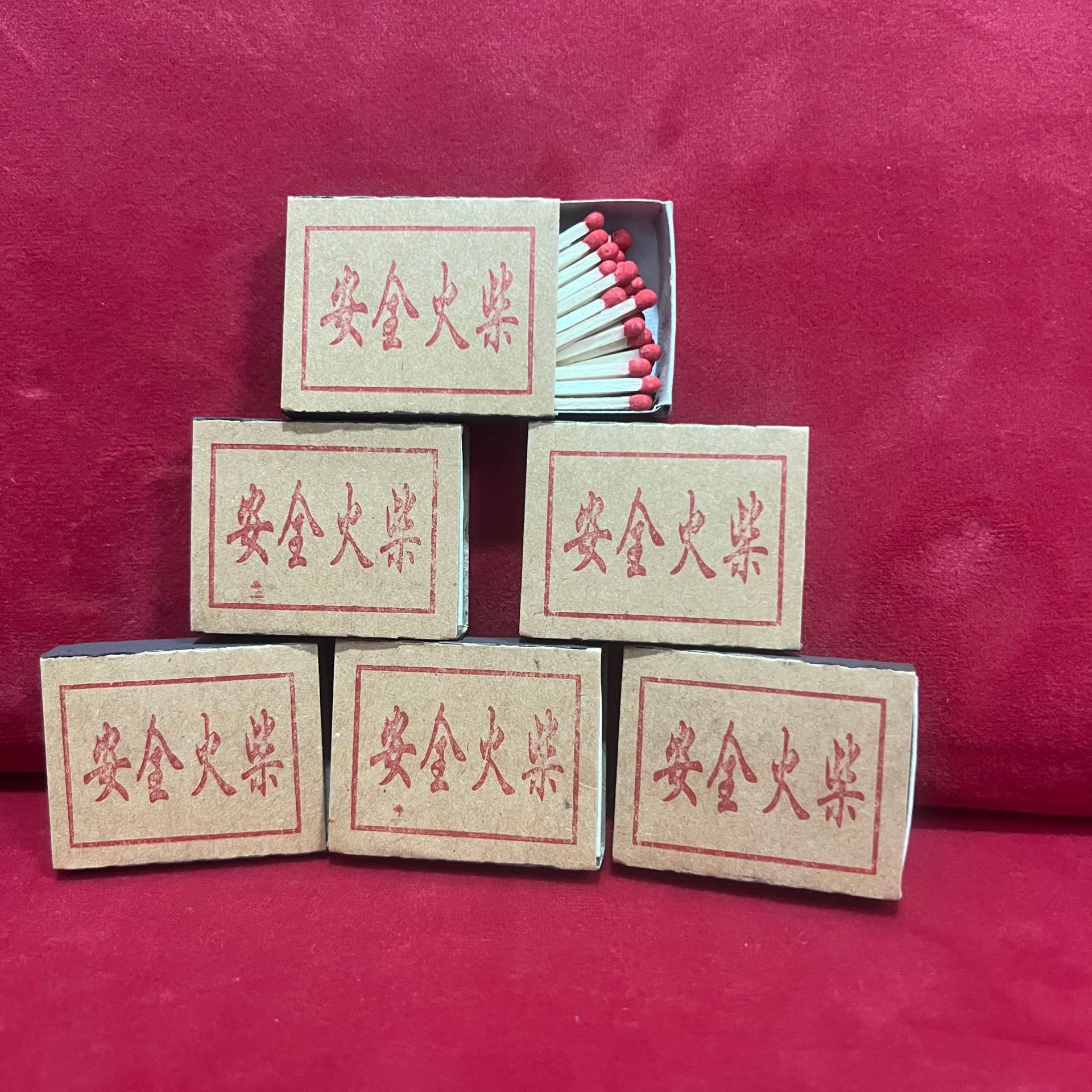 Botou Matches, Craft Gift Matches, Advertising Old-Style Matches, Matches for Use with Old-Style Matches, Western-Style Matches