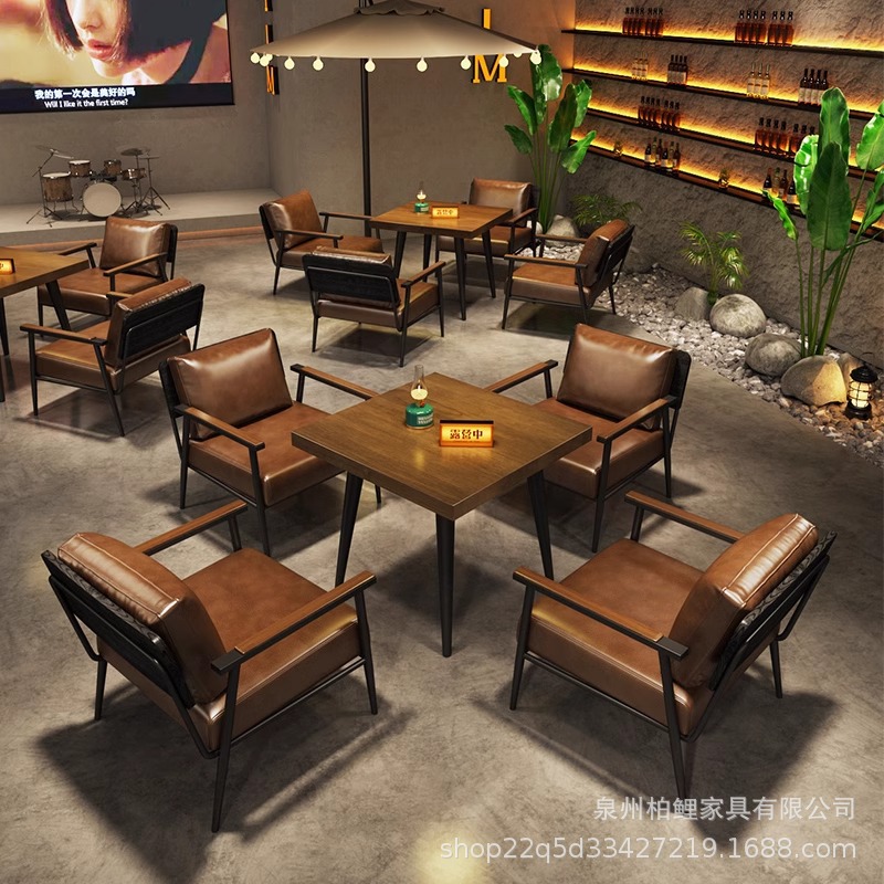 Trendy Camping-Style Bar Booth Sofa Barbecue Restaurant Coffee Shop Themed Restaurant Dining Bar Bistro Bar Table and Chairs