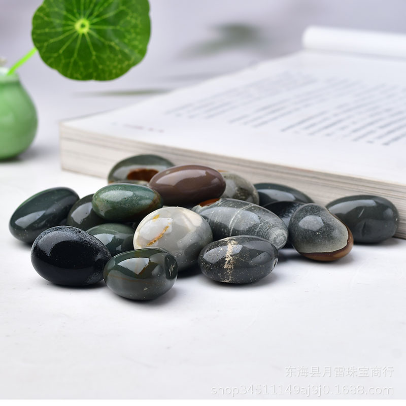 Ocean stone rolling stone ornaments ocean Jasper rolling ocean chalcedony agate tumble International station supply handle playing Stone