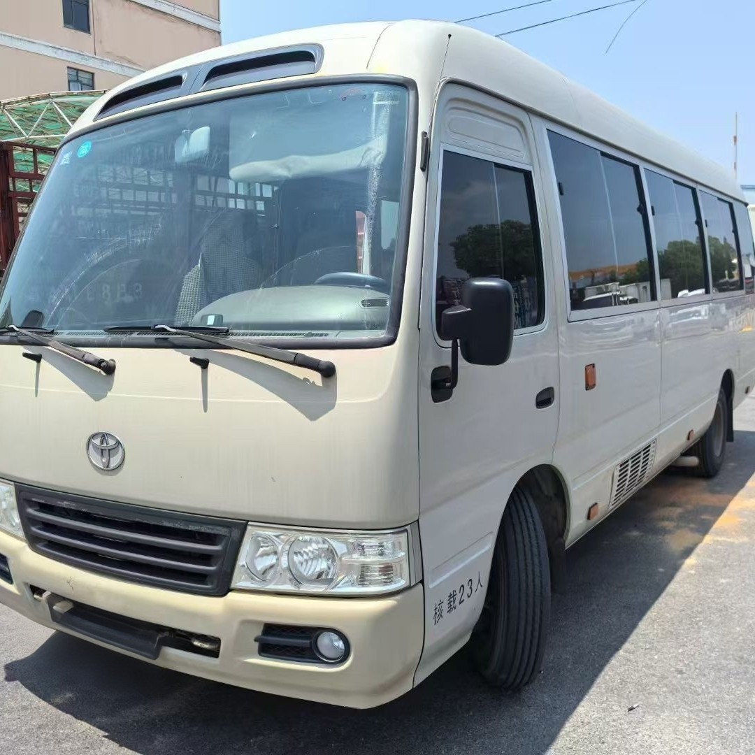 Экспорт микроавтобуса Toyota на 23 места в Африку, микроавтобус Coaster, средний бизнес микроавтобус