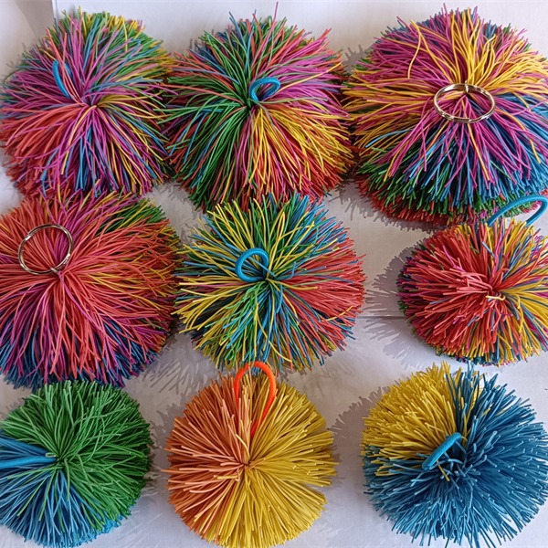 Rubber silk ball rubber fur ball rubber band ball shuttlecock ball sandbag ball pull ball toy ball manufacturers wholesale