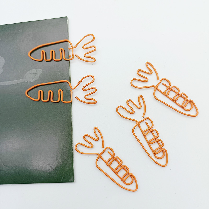New carrot paper clip vegetable pin fruit paper clip factory creative cute pin special-shaped paper clip