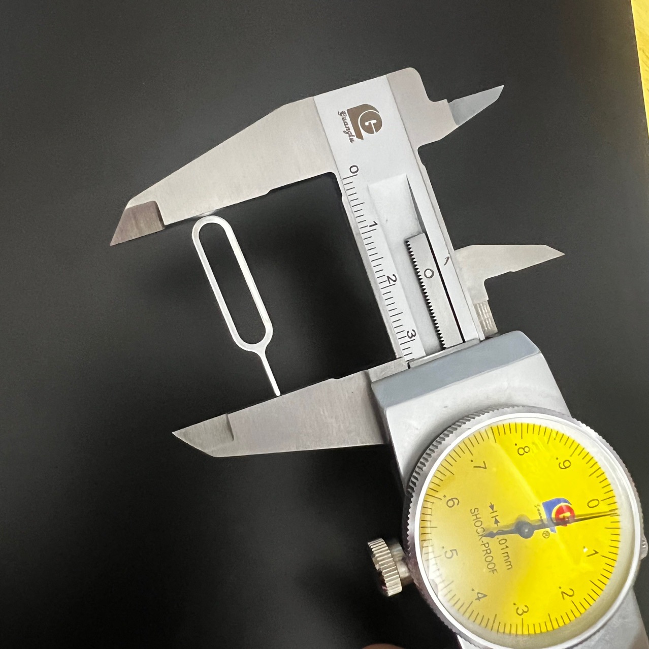 Mobile phone card pick-up pin is suitable for iphone, apple, android mobile phone universal SIM card quick card changer