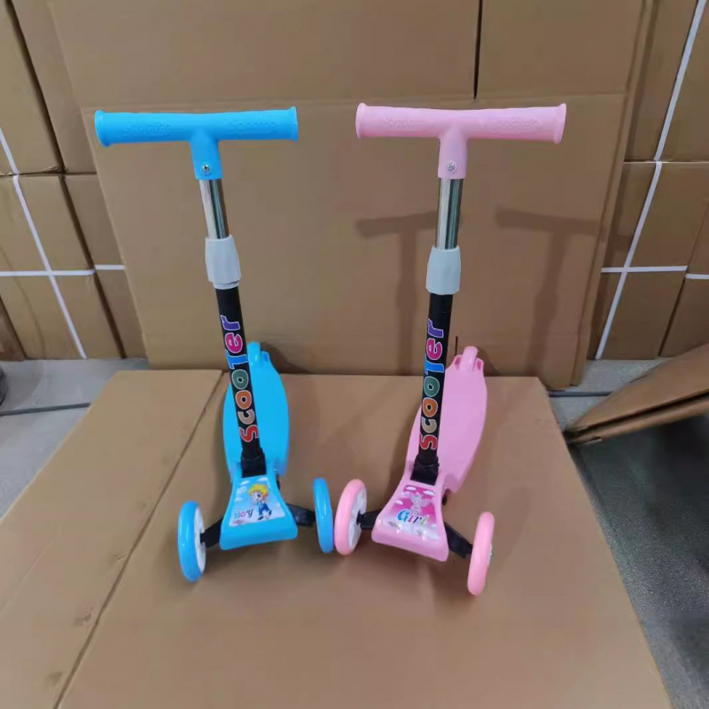 Children's Scooter, One-Click Folding, Sliding Baby Scooter, Toddler Walker, Flash Meter High Car, Four-Speed Adjustment