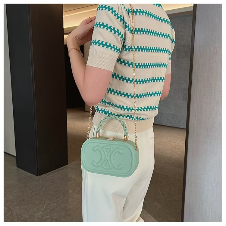 2025 New Trendy Fashion Summer Bag Women's Simple Handbag Single Shoulder Crossbody Texture Box Popular Chain Bag