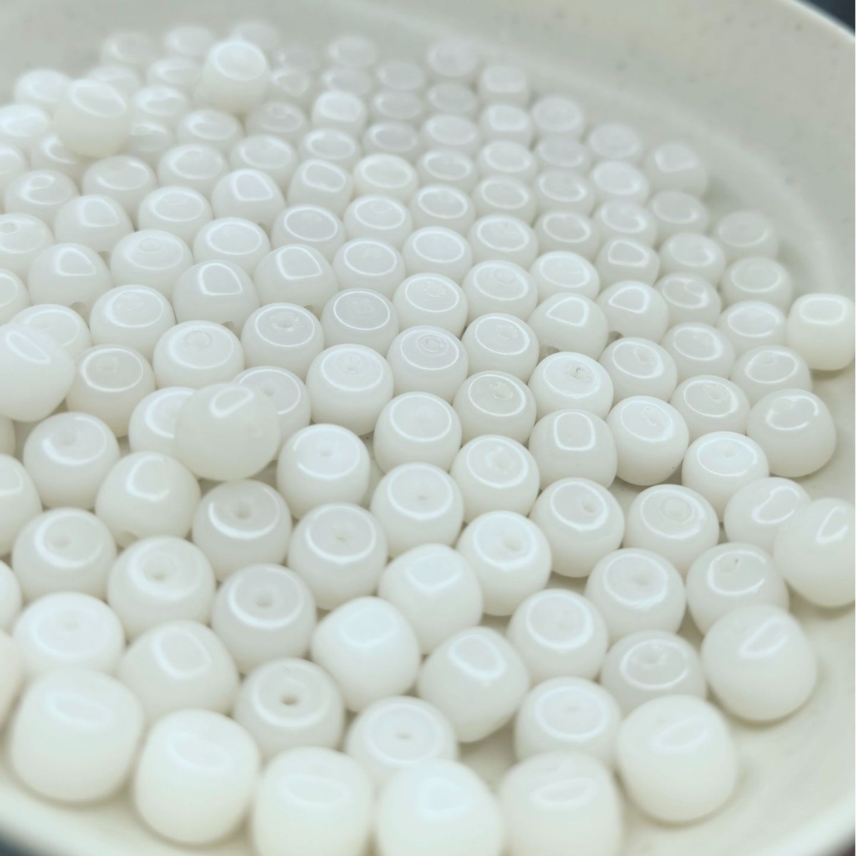 Natural Indonesian White Jade Bodhi Root Dry Milled Wax-Free Bodhi Root Bucket Bead Scattered Bead Bodhi Zi Buddha Bead Handstring Wholesale