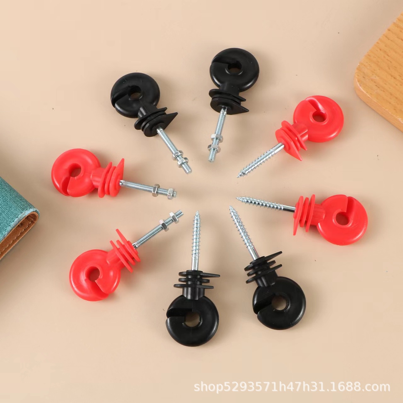 оптовая продажа изолятора для электронного забора саморезного типа красный изоляционный замок для скота пастбищная сетка система изоляции резиновый гвоздь