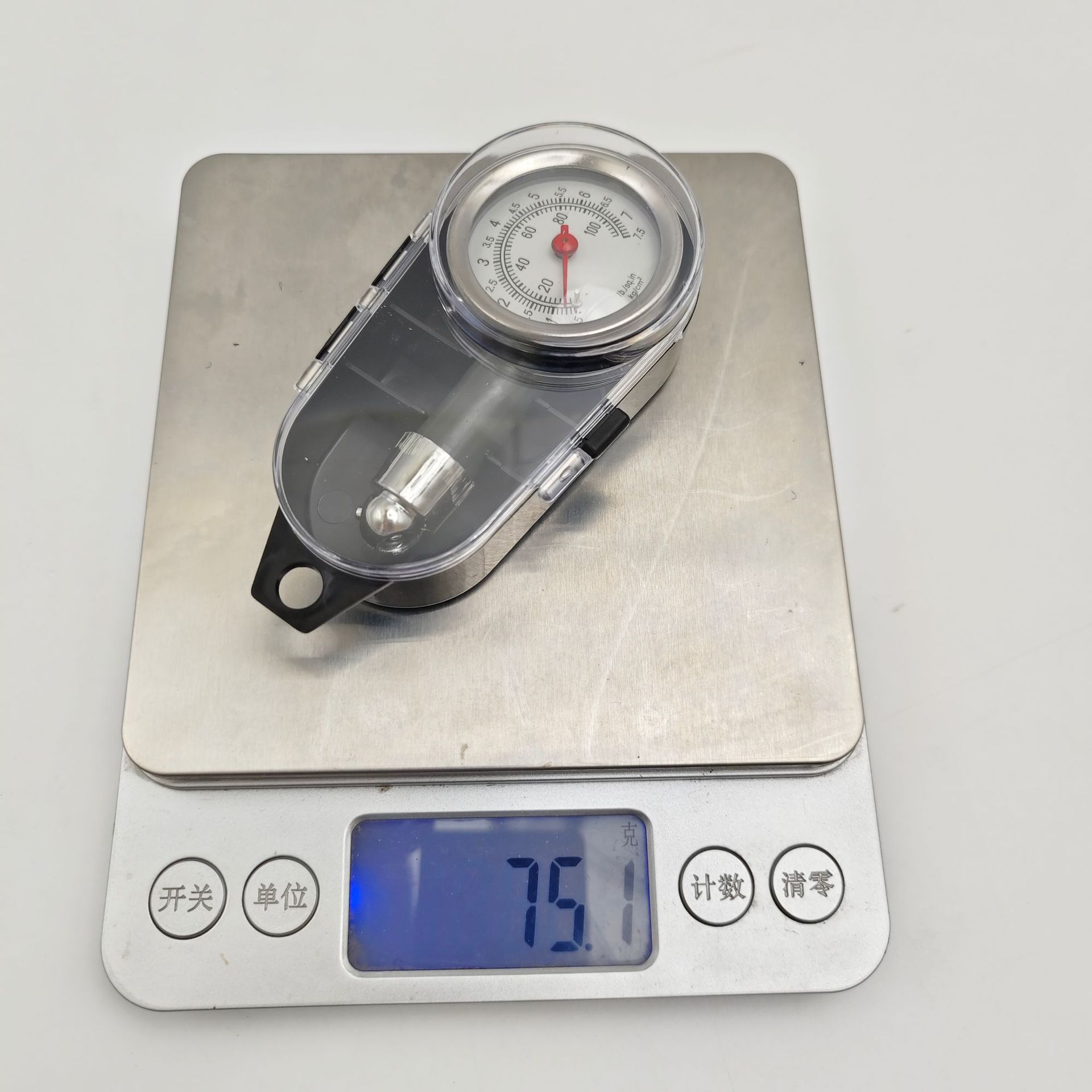 Car High-precision Spring Gauge Car Tire with Deflated Tire Pressure Gauge Boxed Car Pressure Gauge Metal Tire Pressure Gauge