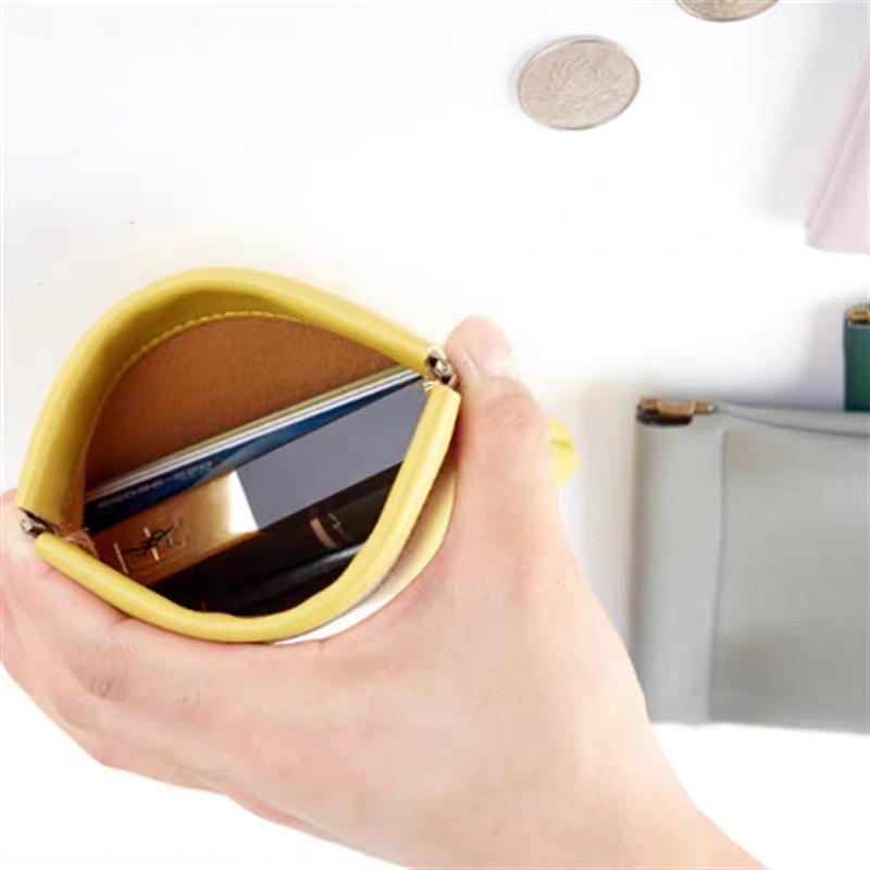 Pu Waterproof Cosmetics Bag Automatic Closing Shrapnel Portable Mini Cosmetics Bag Lipstick Data Cable Earphones Travel Small Cosmetic Bag