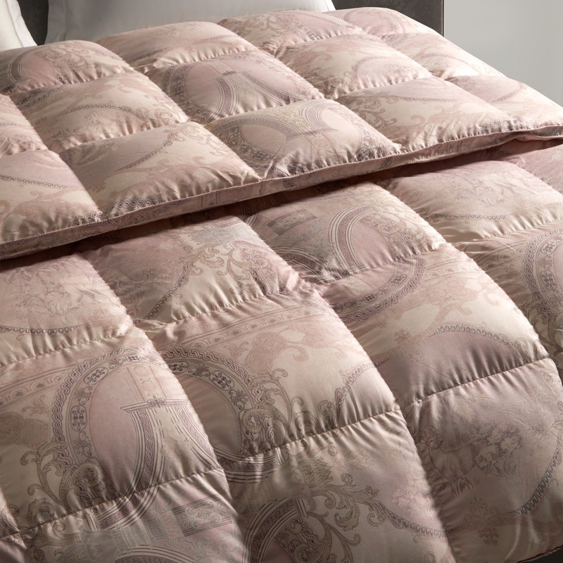 2025 New High-Puffiness down Feather Quilt, Same Style as Big Brands, Pure Color, Accessible Luxury, Classy down Quilt Live Broadcast