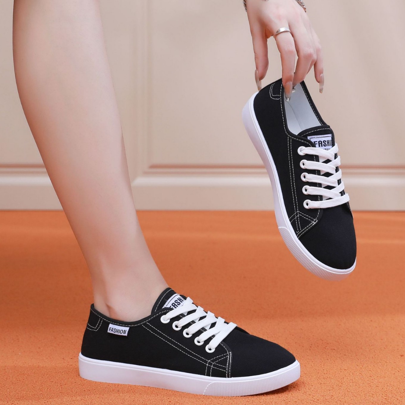 Canvas Shoes Women's Shoes Spring and Autumn Student Shoes Casual All-match Lace-up Women's Shoes White Shoes Soft Sole Breathable plus size Women's Shoes