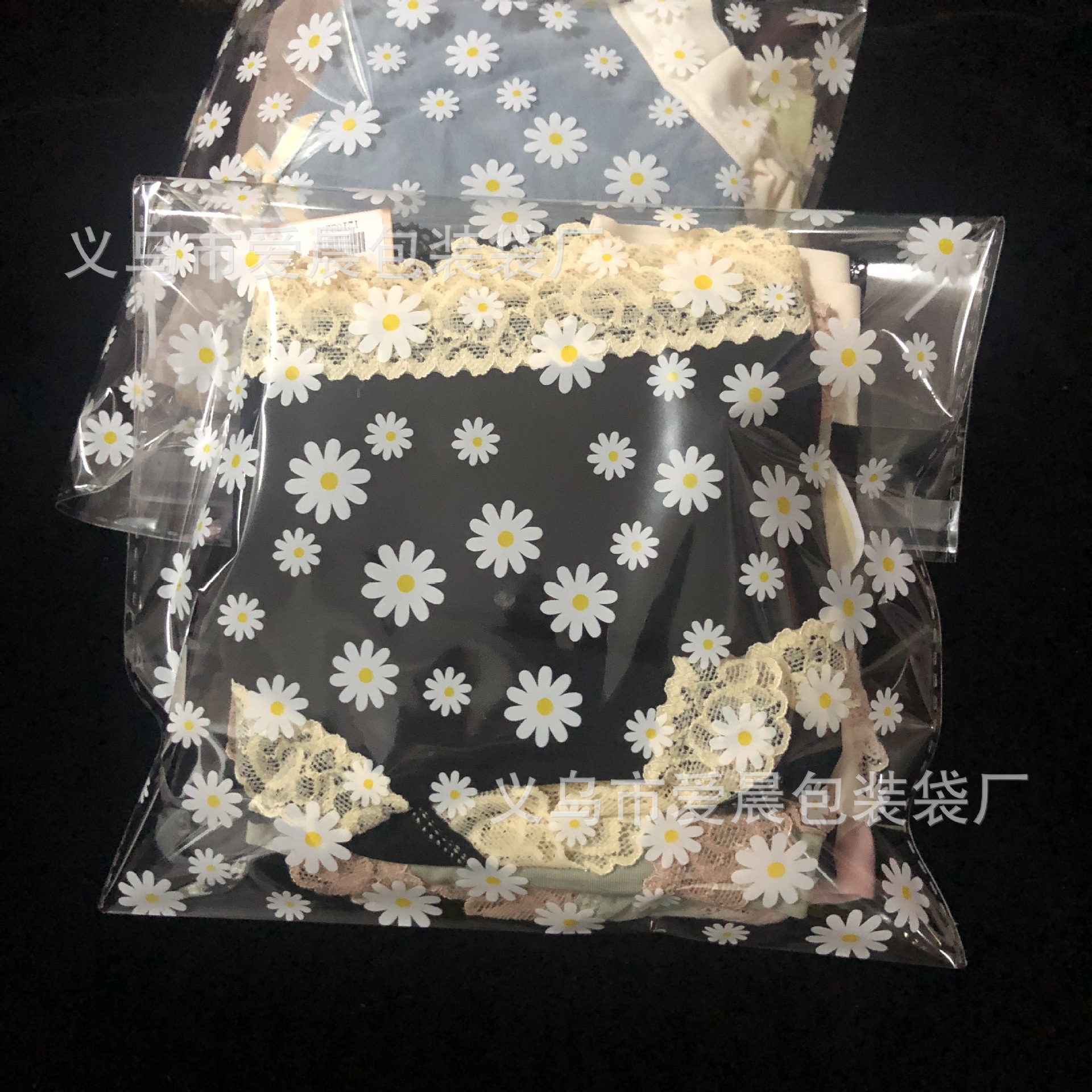 OPP Transparent Printing Bag: 2027 Daisy Intimates Fabric Plastic Packaging Self-adhesive Sealing Glue Gift Bag