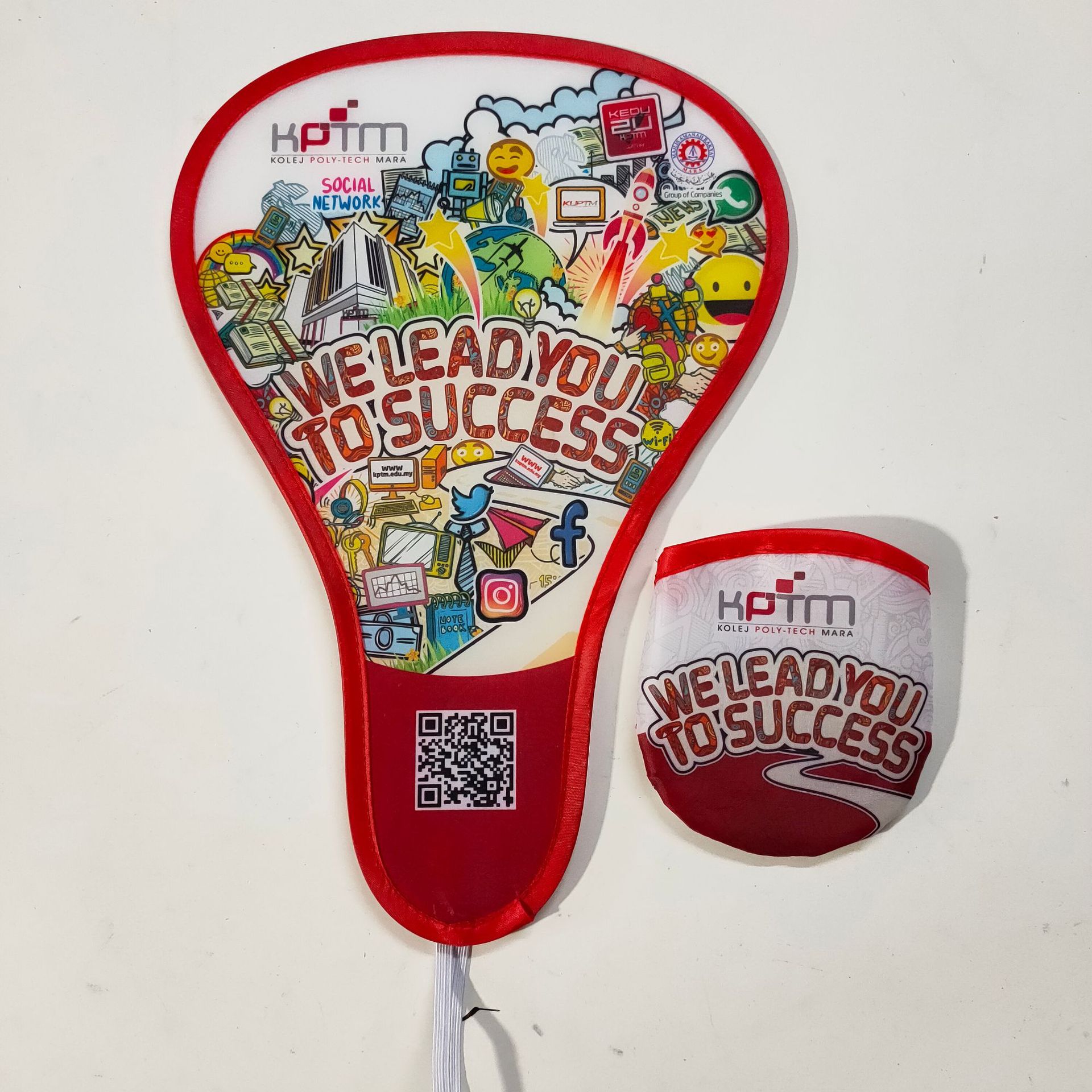 Supply folding gourd fan summer fresh banana fan DuPont paper fan Japanese round fan steel wire T-shaped cloth folding fan