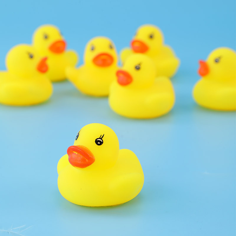 Bath Toy Baby Playing in Water Kidsren's Swimming Popular Duck Little Yellow Duck Pinch and Scream Baby Bathing and Bathing