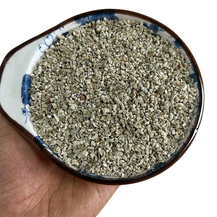 White vermiculite for horticultural fruits and vegetables 1-3mm water and fertilizer retention fleshy green plant turtle egg hatching expanded hydroponic granules