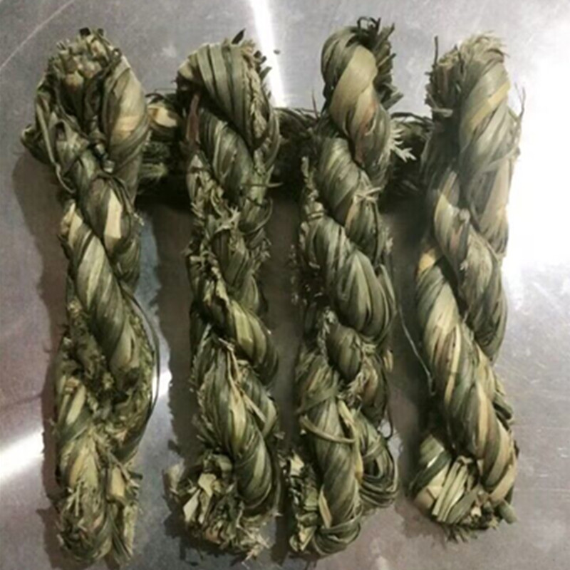 Pet Supplies Timothy Hay Grass Woven Toys for Rabbits, Chinchillas, Guinea Pigs, and Hamsters