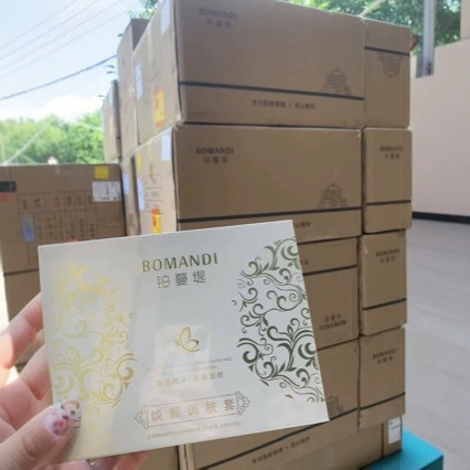 Three-Piece Skin-Toning Set to Brighten Skin Tone and Improve Dullness