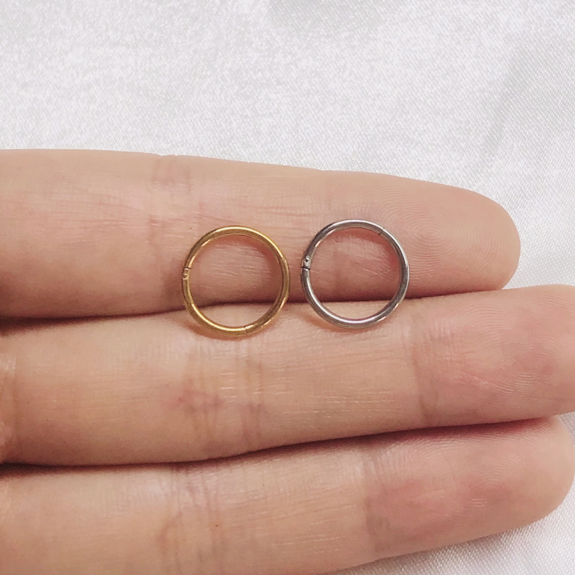 Factory wholesale direct supply Stainless Steel 316L closed ring open ring nose ring earrings coil seamless ring puncture jewelry
