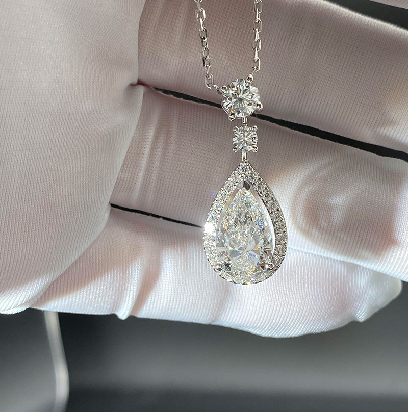 Platinum Pt950 Necklace 3 Carat Laboratory-Grown Diamond Water Drop Necklace Accessible Luxury Fashion Clavicle Pendant Necklace