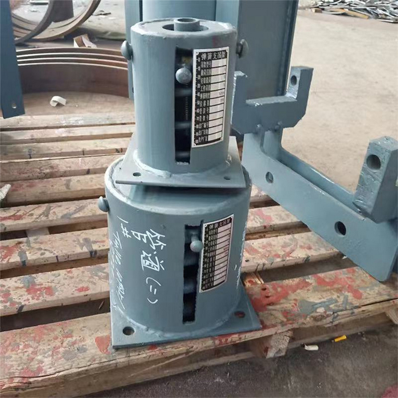 Pipe Support and Suspension System Finished Product Pipe Support and Suspension System Spring Support and Suspension System Constant Force Spring Pipe Support and Suspension System