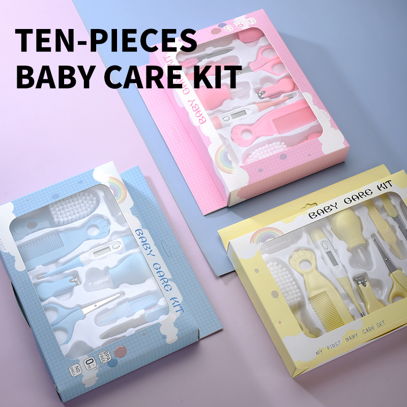 Набор инструментов для ухода за детьми: термометр, щетка, гребень, аспиратор, 10 предметов