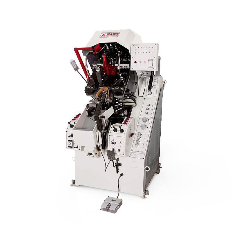 Shengda Technology Guangdong Special Track Sweeper Design Automatic Centralized Control Nine-Claw Hydraulic Front Machine Manufacturer Direct Sales