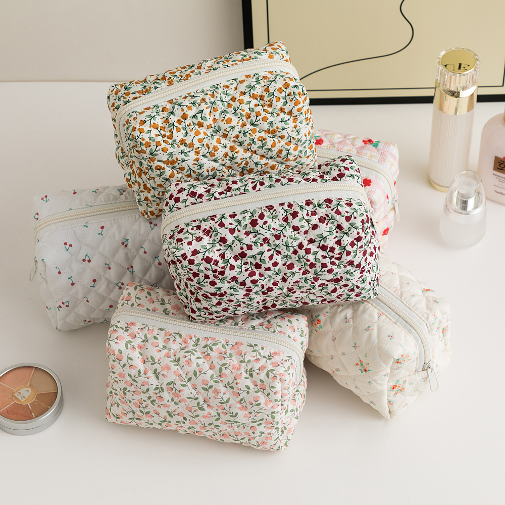 Хлопковая цветочная стеганая сумка для хранения помады, женская косметичка, сумка для наушников и кабеля, кошелек для косметики