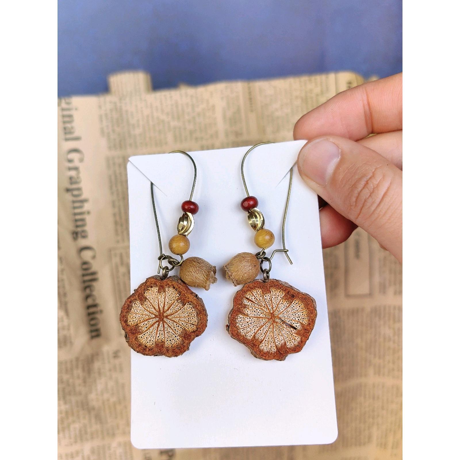 in stock Plant Birthday Gift U-shaped Hook Mori Style Temperament Wooden Beads Hand-made Earrings Cute Vintage Traditional Chinese Medicine Jewelry