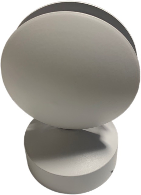 Фабрика производит контурные лампы для подоконников внутри помещений