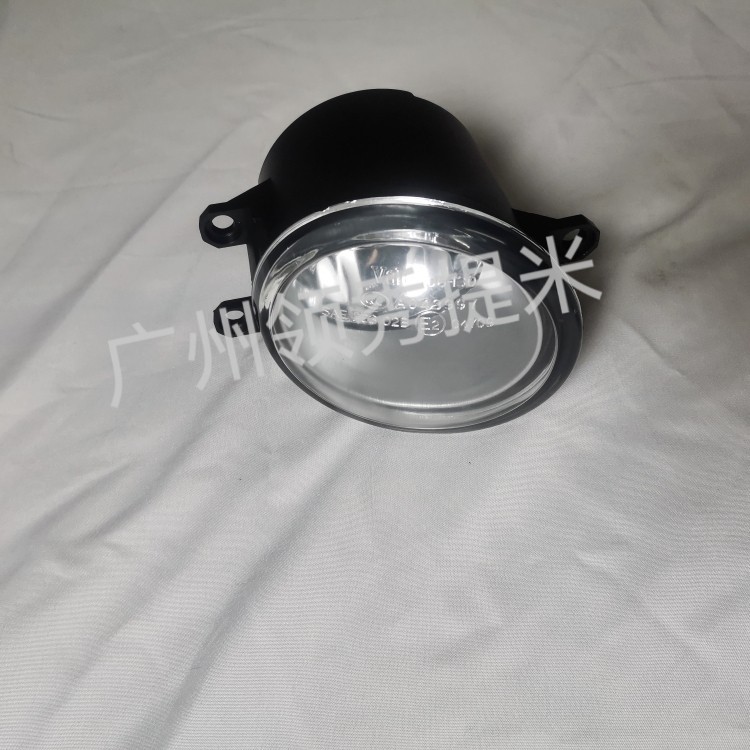 Suitable for 07-13 Toyota Fog Lights Corolla Camry Yaris Rav481220-06050 Front Fog Lights