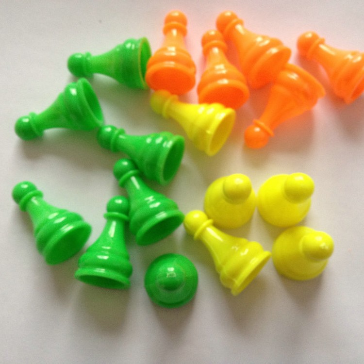 Supply Color Checkers King Checkers Casual Fun Children Chess Games Chess Wholesale Folding Board Chess Pieces