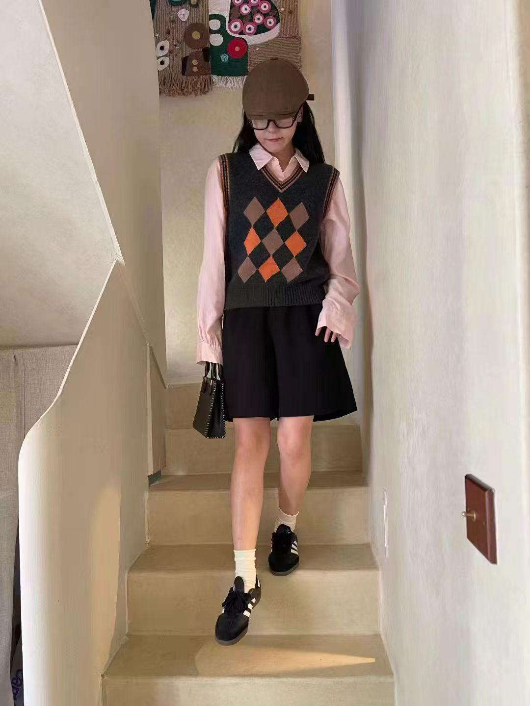 "Flexible Processing of Knitted Knitwears" Minimum Order of 1 Piece Supports Complex Jacquard Technology and Is Directly Supplied by Puyuan's Powerful Manufacturer