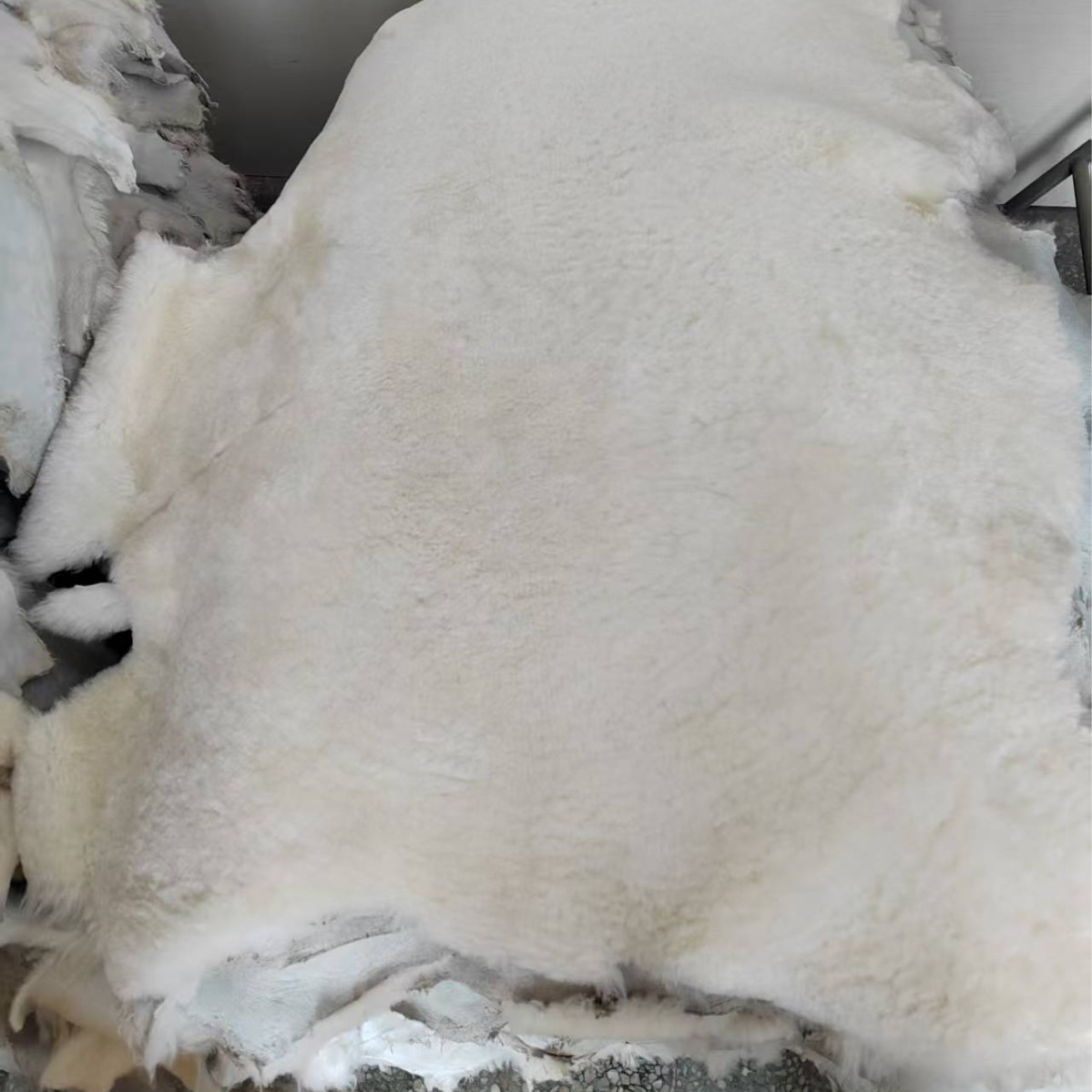 Australian Sheepskin Fine Wool Whole Sheepskin Pure Sheepskin Sheep Shearling Shoe Lining Leather Inner Lining Fur Integrated Leather Material Leather Block