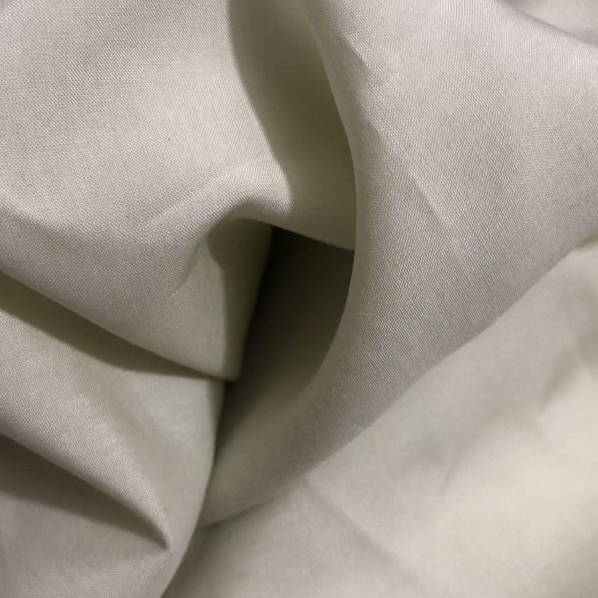 110g Anti-Wrinkle Tencel Cotton Shirt Fabric 60S Pure Lyocell Tencel Shirt Fabric Men's and Women's Shirt Fabric