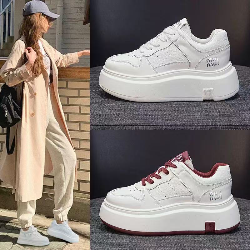 Thick-Soled White Sneakers for Women, 2025 Autumn New Style, Comfortable and Versatile Sports Casual Shoes, Height-Increasing Women's Shoes, Lightweight Board Shoes