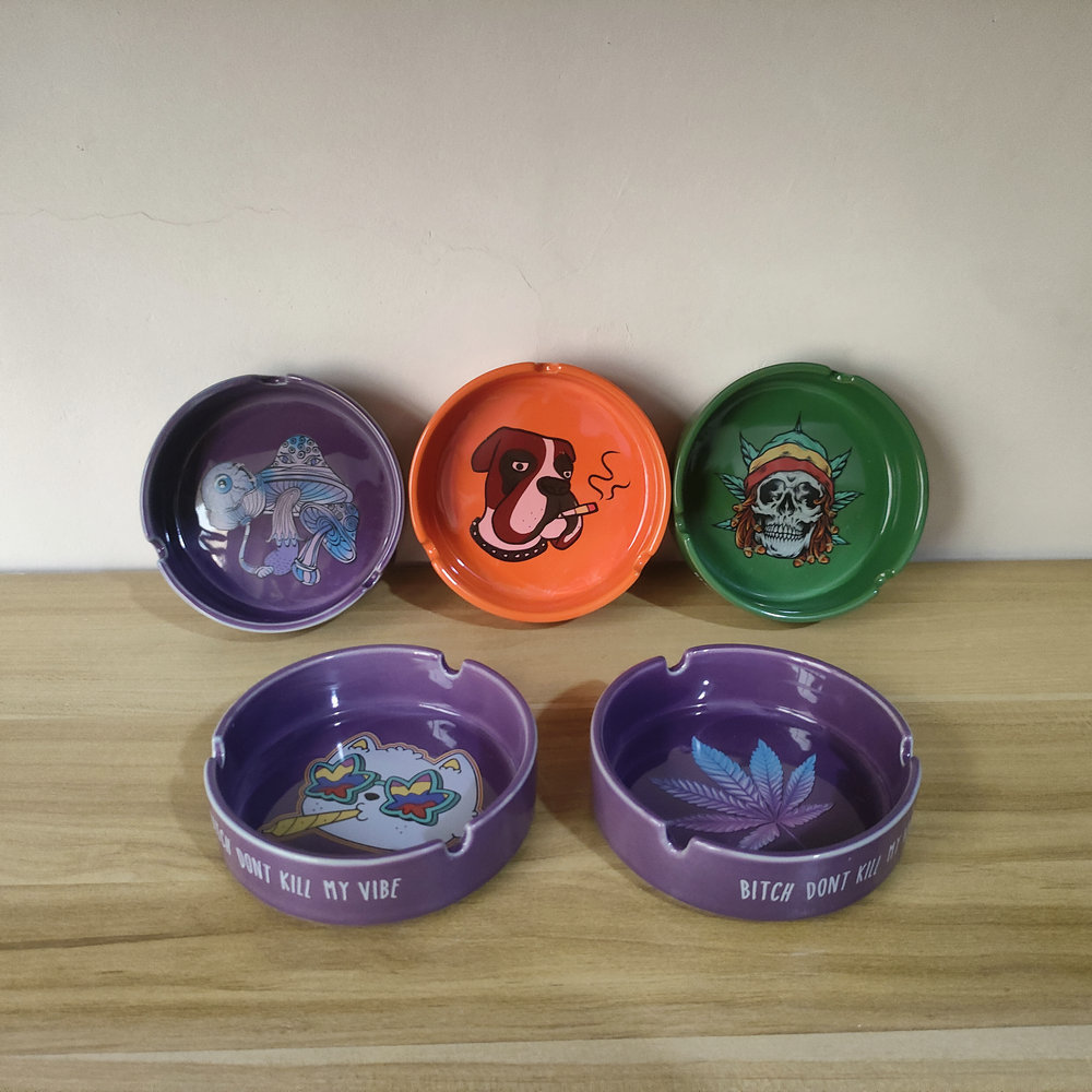 Cross-Border Export Cartoon Ceramic Ashtray Office Hotel Street Stall Ashtray Decorative Ornaments Clearance Inventory Processing Price